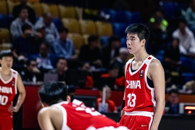 蓝狮娱乐：崩盘！中国U16男篮惨负时隔8年获亚洲杯亚军 澳大利亚豪取4连冠